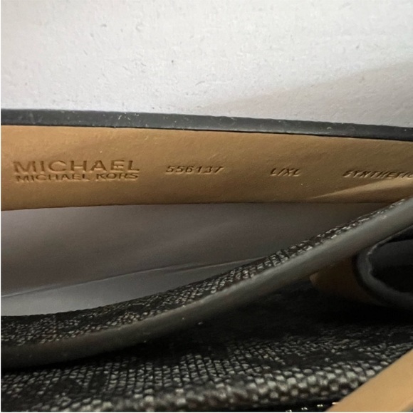 L/XL Michael Kors Logo Wallet Belt Bag Fanny Pack - Picture 5 of 7